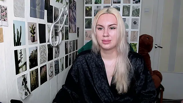 CapriScorpion online show from 10-22-25, 12:16