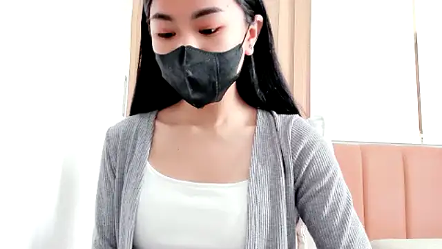 Lita-Julia online show from 02-04-25, 04:59