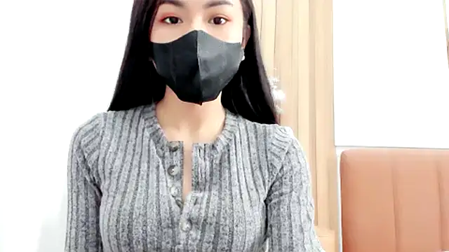 Lita-Julia online show from 02-15-25, 08:11