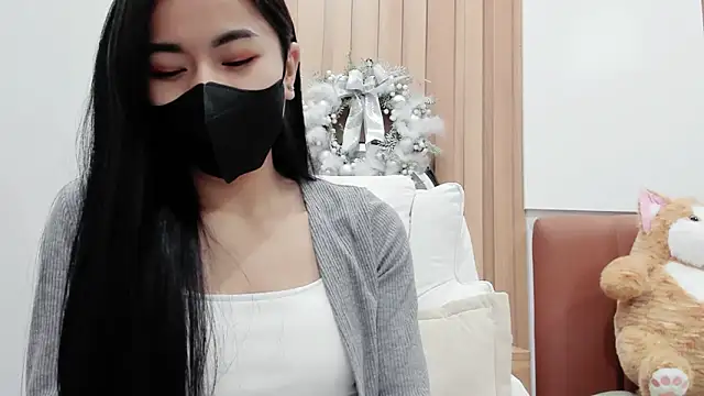 Lita-Julia online show from 02-17-25, 11:31