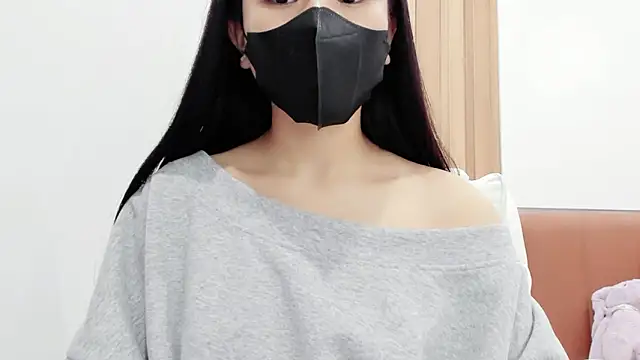 Lita-Julia online show from 03-15-25, 07:59