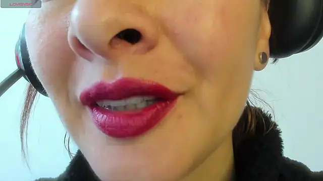 queen fetish online show from 04-13-26, 02:44