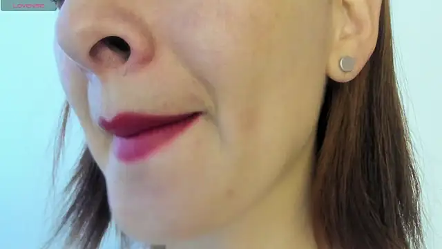 queen fetish online show from 04-17-26, 03:37