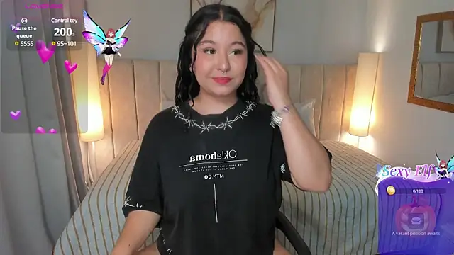 Atenea cuteee online show from 01-08-25, 02:57