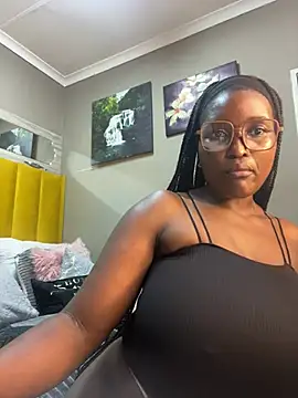 Snapshot of Bustygoddess32 chatting on 02-01-25, 04:24 Bustygoddess32 online show from 02-01-25, 04:24