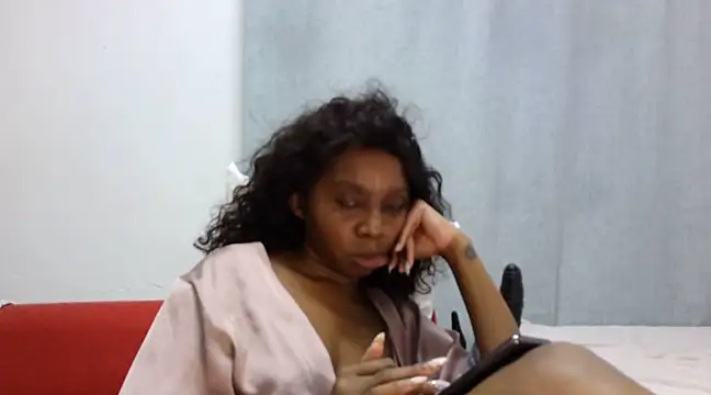 Snapshot of Sexxybella27 chatting on 02-04-25, 07:11 Sexxybella27 online show from 02-04-25, 07:11