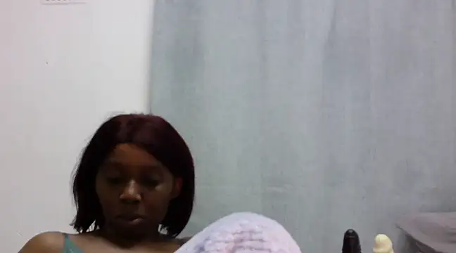 Snapshot of Sexxybella27 chatting on 02-06-25, 11:04 Sexxybella27 online show from 02-06-25, 11:04
