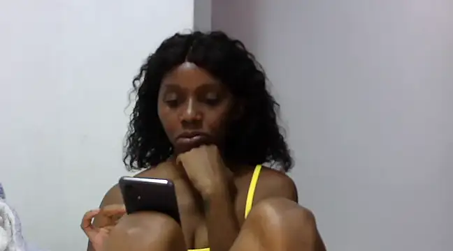Snapshot of Sexxybella27 chatting on 02-19-25, 10:42 Sexxybella27 online show from 02-19-25, 10:42