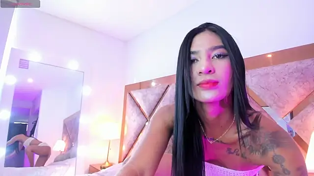 Snapshot of Jennalove_ chatting on 09-25-25, 10:02 Jennalove online show from 09-25-25, 10:02