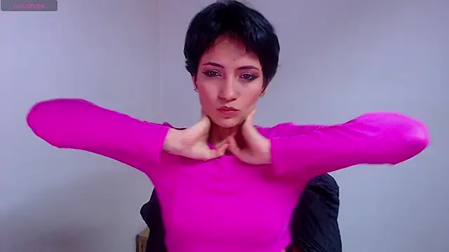 Hannaaaa   online show from 12-13-24, 09:41