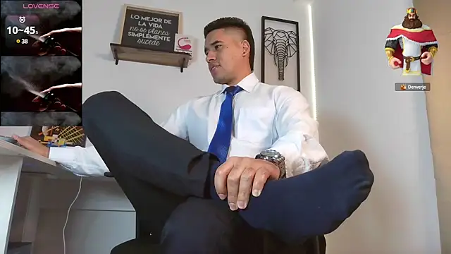 Snapshot of Thonydupont chatting on 03-05-25, 10:54 Thonydupont online show from 03-05-25, 10:54