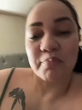 Snapshot of DestineeJayde chatting on 01-01-25, 05:11 DestineeJayde online show from 01-01-25, 05:11