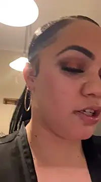 Snapshot of DestineeJayde chatting on 01-19-25, 07:04 DestineeJayde online show from 01-19-25, 07:04