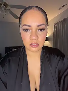 Snapshot of DestineeJayde chatting on 10-19-25, 05:52 DestineeJayde online show from 10-19-25, 05:52