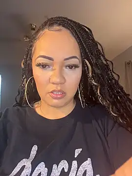 Snapshot of DestineeJayde chatting on 11-15-25, 03:26 DestineeJayde online show from 11-15-25, 03:26