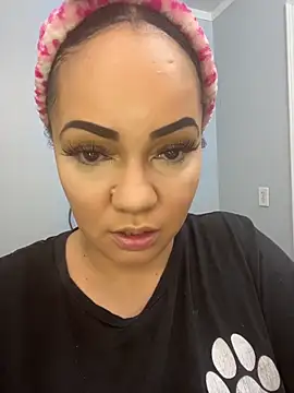 Snapshot of DestineeJayde chatting on 12-14-25, 04:18 DestineeJayde online show from 12-14-25, 04:18