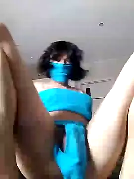 Snapshot of BigAssKi chatting on 01-02-25, 01:49 BigAssKi online show from 01-02-25, 01:49