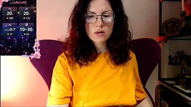 Snapshot of vaders_daughter chatting on 05-22-26, 06:57 vaders daughter online show from 05-22-26, 06:57
