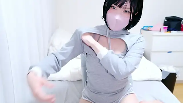  HIKARU  online show from 03-17-25, 11:42