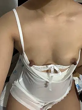 -Meomeo- online show from 12-16-25, 03:44