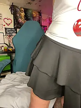 TrenaAnne online show from 03-13-25, 03:44