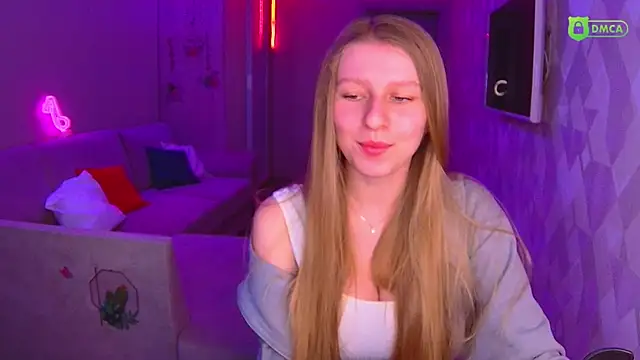 Snapshot of AmaliaQueen chatting on 02-19-25, 02:55 AmaliaQueen online show from 02-19-25, 02:55