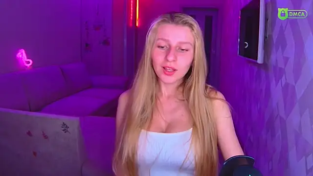 AmaliaQueen online show from 11-16-25, 02:33