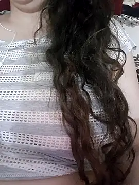 Snapshot of Zanoba-16 chatting on 02-16-25, 10:43 Zanoba-16 online show from 02-16-25, 10:43