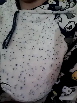 Snapshot of Zanoba-16 chatting on 02-26-25, 05:17 Zanoba-16 online show from 02-26-25, 05:17