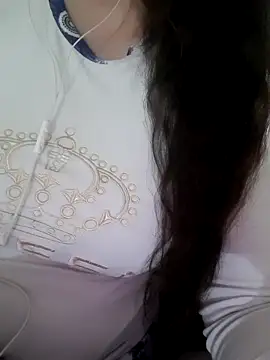 Snapshot of Zanoba-16 chatting on 03-04-25, 02:49 Zanoba-16 online show from 03-04-25, 02:49