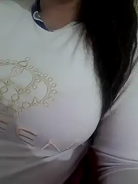 Snapshot of Zanoba-16 chatting on 03-08-25, 10:11 Zanoba-16 online show from 03-08-25, 10:11