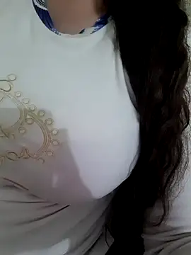 Snapshot of Zanoba-16 chatting on 03-09-25, 11:35 Zanoba-16 online show from 03-09-25, 11:35