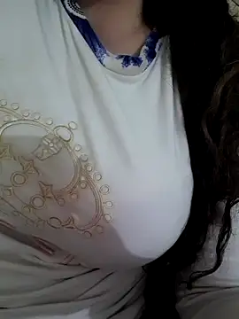 Snapshot of Zanoba-16 chatting on 03-11-25, 08:42 Zanoba-16 online show from 03-11-25, 08:42