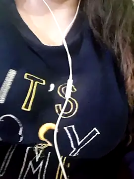 Snapshot of Zanoba-16 chatting on 03-16-25, 03:17 Zanoba-16 online show from 03-16-25, 03:17