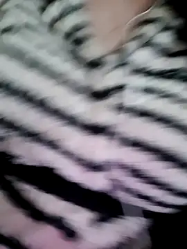 Snapshot of Zanoba-16 chatting on 03-21-25, 12:07 Zanoba-16 online show from 03-21-25, 12:07