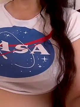 Snapshot of Zanoba-16 chatting on 11-09-25, 08:01 Zanoba-16 online show from 11-09-25, 08:01