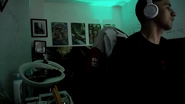 Sisoyalejo420 online show from 10-19-25, 02:45