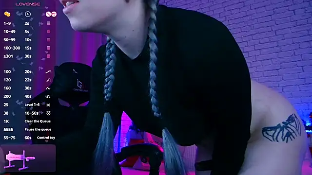 Snapshot of -Stacyy- chatting on 01-12-25, 07:11 -Stacyy- online show from 01-12-25, 07:11