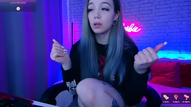 Snapshot of -Stacyy- chatting on 01-19-25, 04:22 -Stacyy- online show from 01-19-25, 04:22