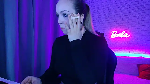 Snapshot of -Stacyy- chatting on 11-28-25, 10:07 -Stacyy- online show from 11-28-25, 10:07