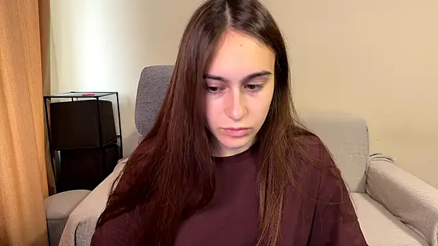 AliceKolltt online show from 10-06-25, 09:18