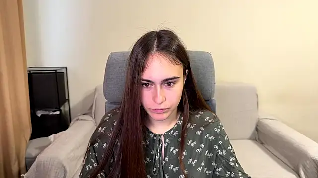 AliceKolltt online show from 10-23-25, 02:05