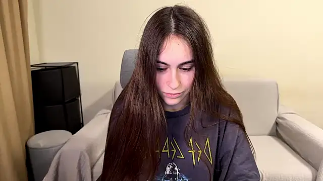 AliceKolltt online show from 02-10-26, 05:06