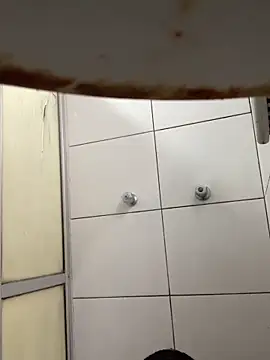 Snapshot of Casal_Safado_ chatting on 02-22-25, 07:03 Casal Safado  online show from 02-22-25, 07:03