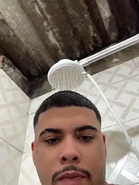 Snapshot of Casal_Safado_ chatting on 09-22-25, 05:37 Casal Safado  online show from 09-22-25, 05:37