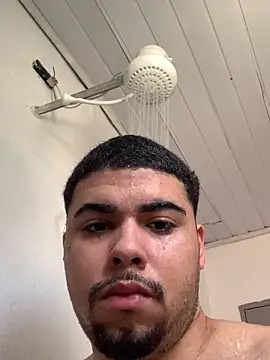 Snapshot of Casal_Safado_ chatting on 10-14-25, 04:19 Casal Safado  online show from 10-14-25, 04:19