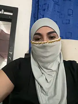 Snapshot of haddy_ss chatting on 02-01-25, 01:23 haddy ss online show from 02-01-25, 01:23