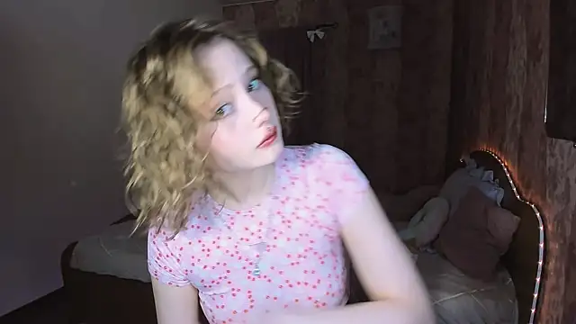 MariaMango online show from 04-14-26, 07:09