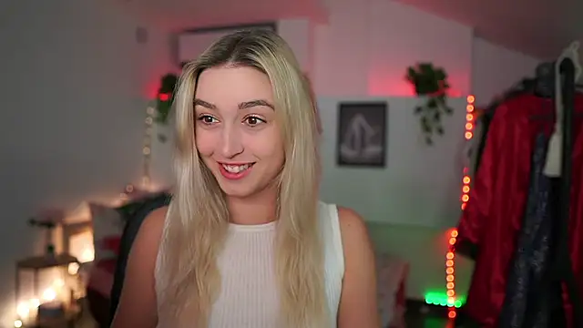 Alexis   Texas online show from 12-10-24, 07:11