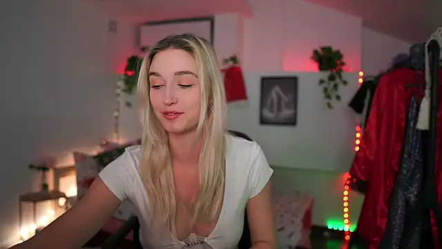 Alexis   Texas online show from 12-11-24, 07:57